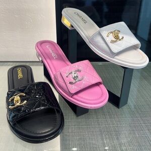 Chanel pink sandals